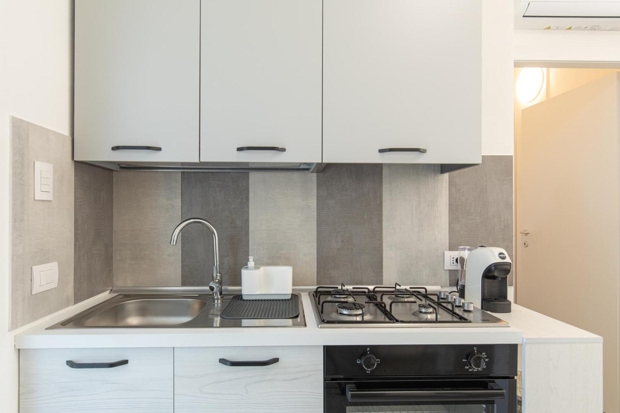 White Angel Apartment Castelnuovo del Garda Exterior photo